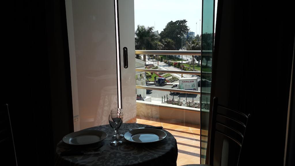 Hotel Colibri ชิกลาโย ภายนอก รูปภาพ