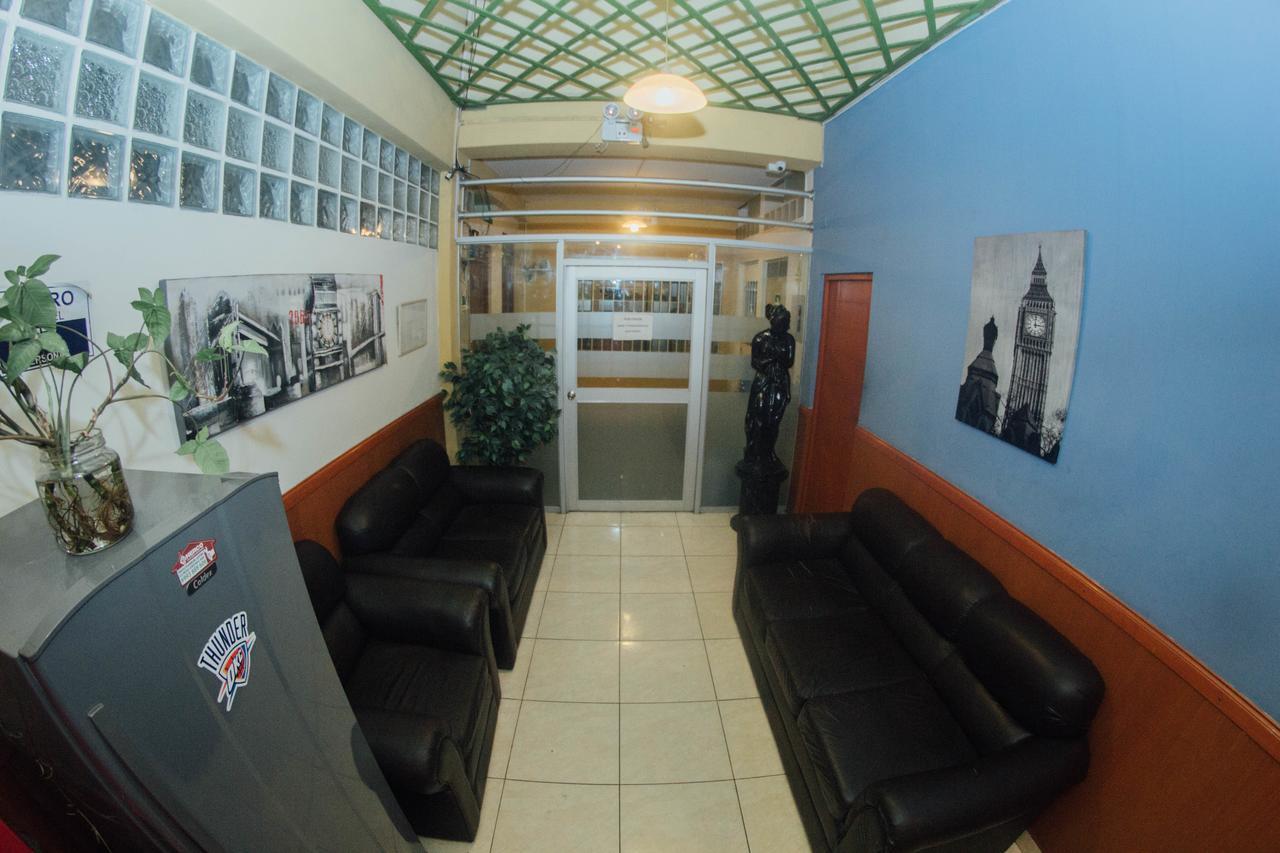 Hotel Colibri ชิกลาโย ภายนอก รูปภาพ