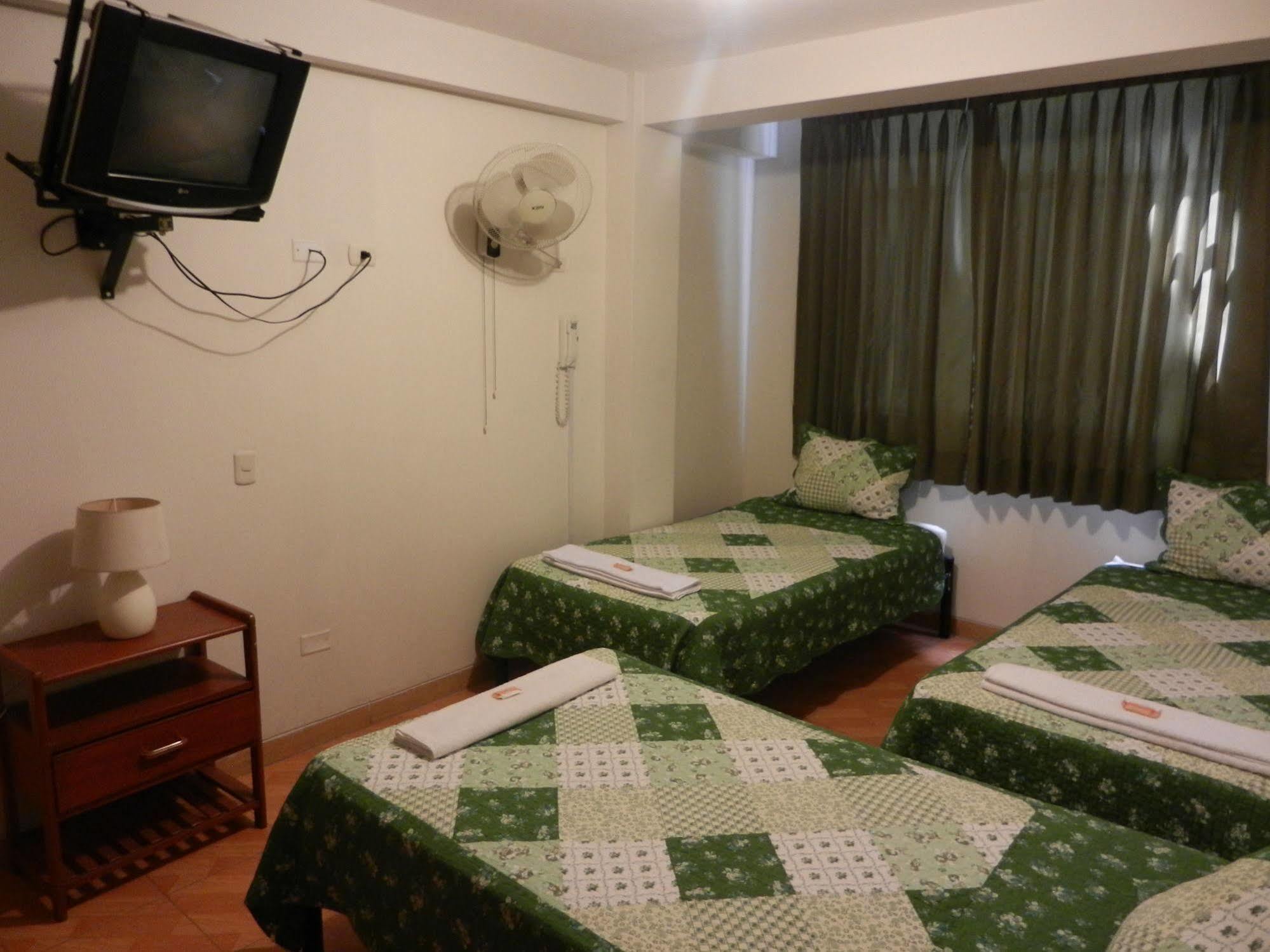 Hotel Colibri ชิกลาโย ภายนอก รูปภาพ