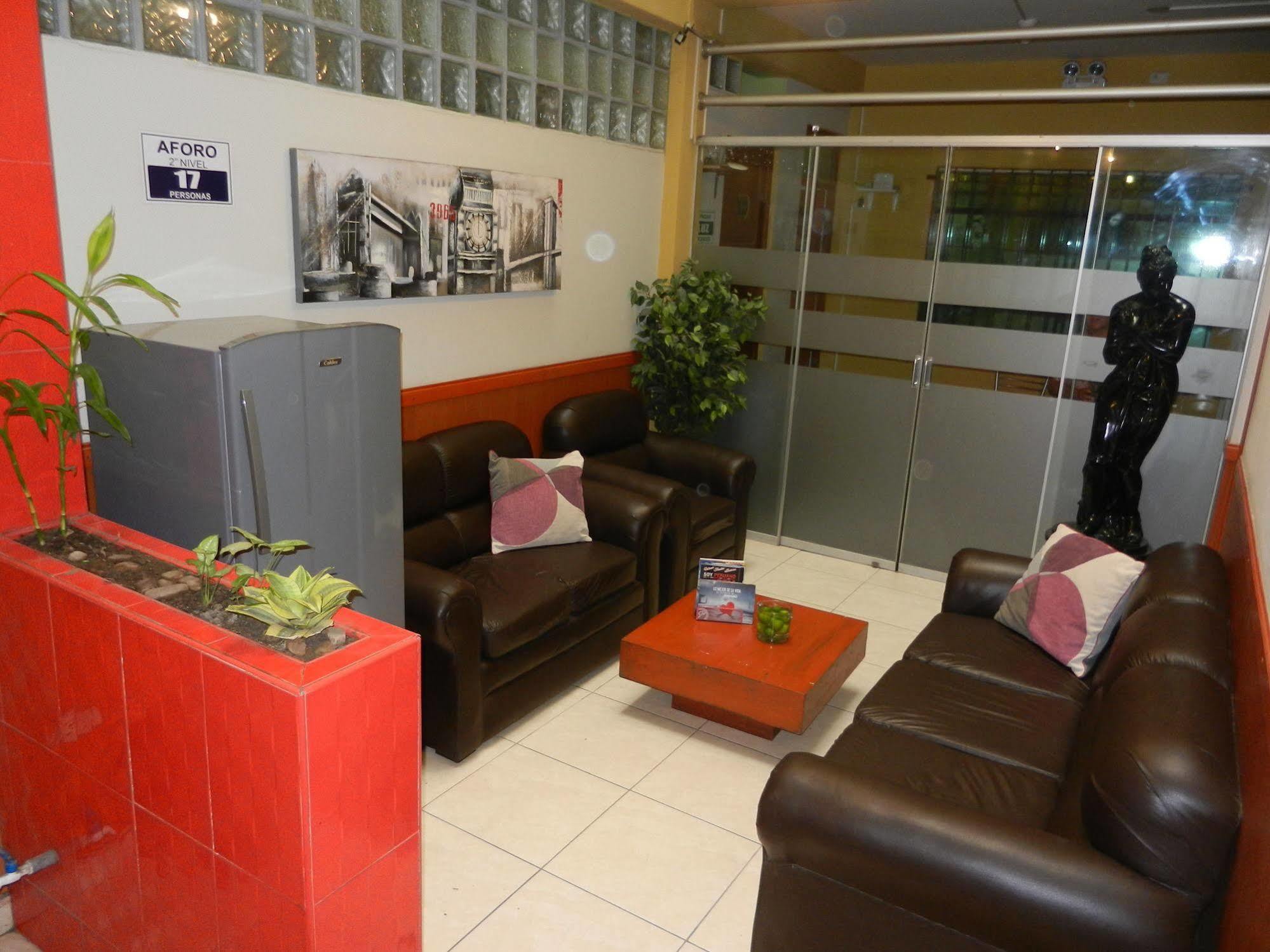 Hotel Colibri ชิกลาโย ภายนอก รูปภาพ