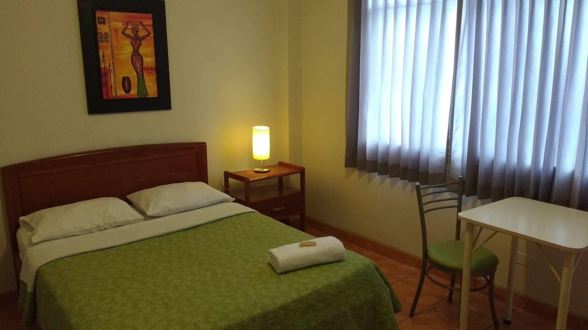Hotel Colibri ชิกลาโย ภายนอก รูปภาพ